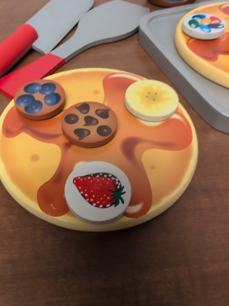 Melissa And Doug Flip & Serve Pancake Set