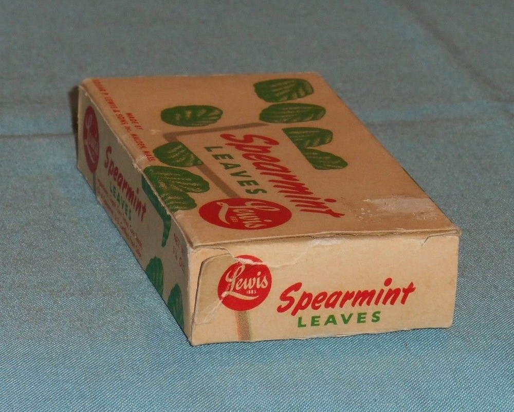 vintage LEWIS SPEARMINT LEAVES CANDY BOX container