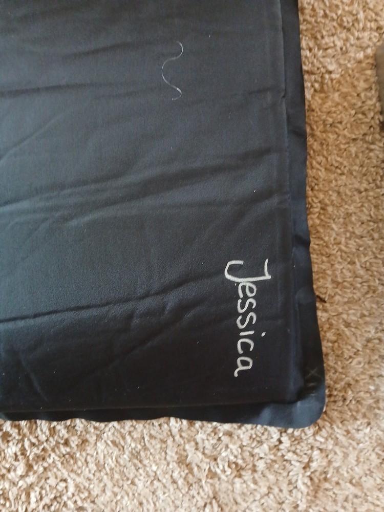 🛌🛌Nomad Dreamzone 7.5 Sleeping Mat W/ Stuffsack EUC 🛌🛌