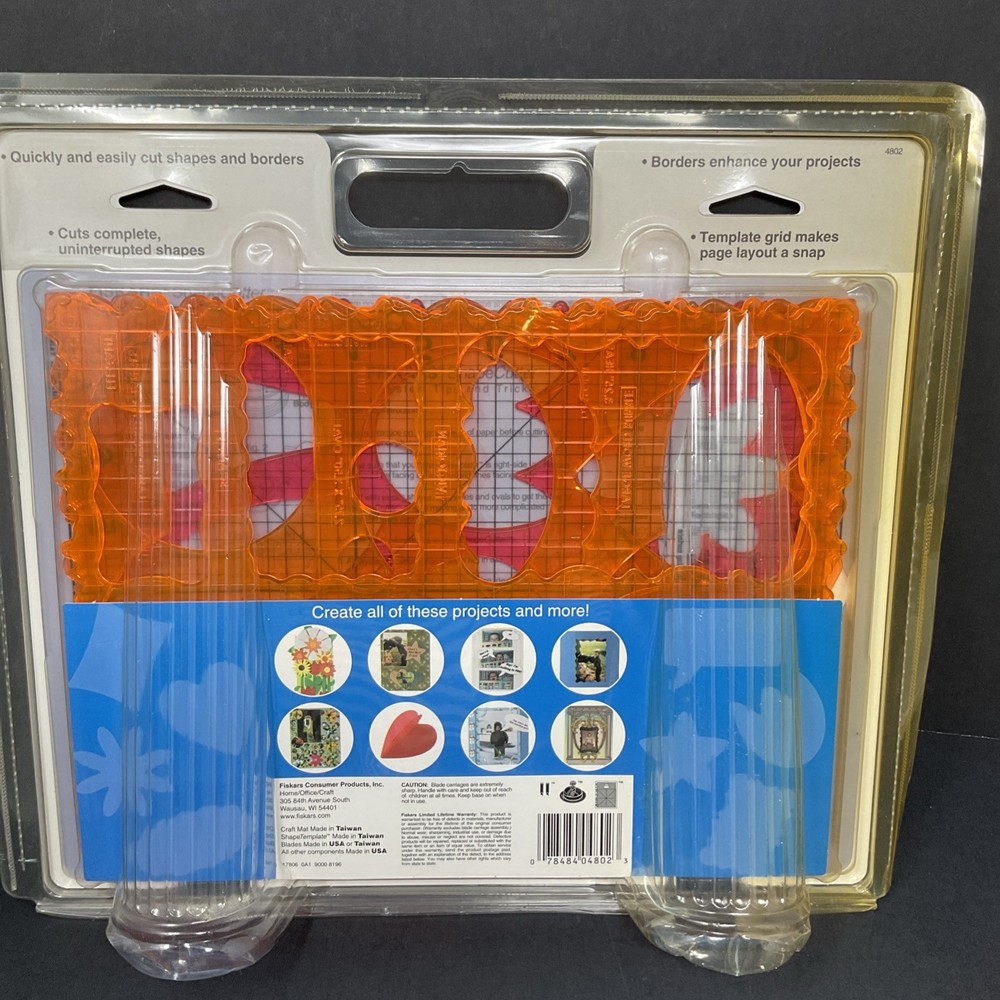 Fiskars ShapeCutter And Shape Template Starter Set scrapbooking paper cutter