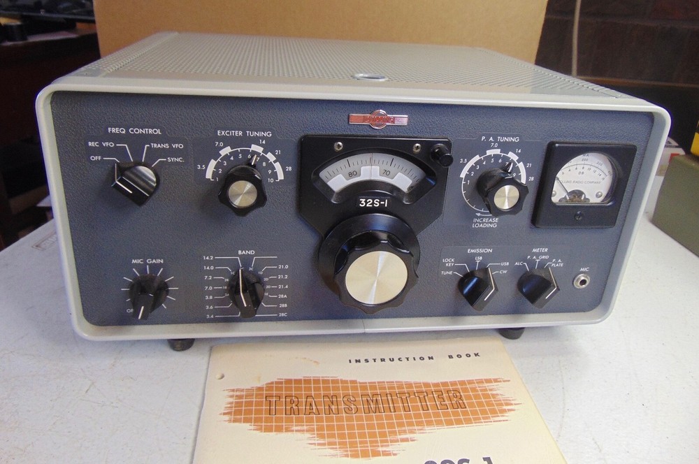 Collins 32S-1 Ham Radio Transmitter with Manual