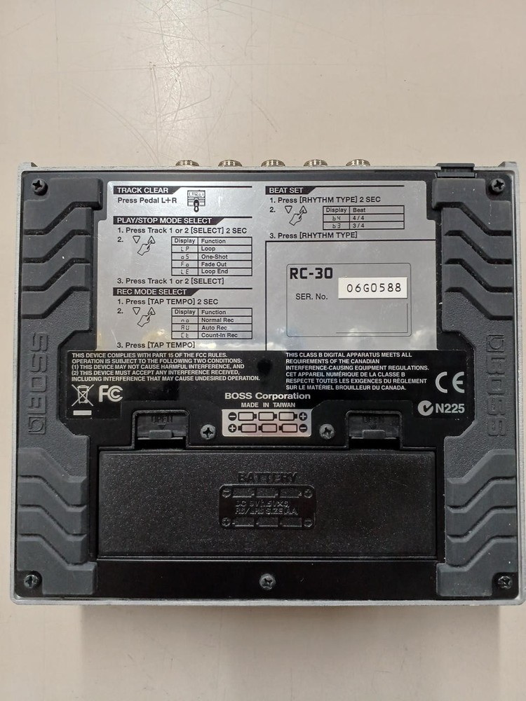 BOSS Model RC-30 Loop Station