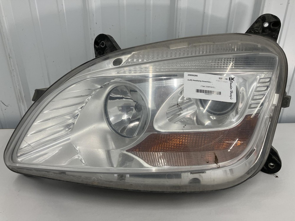 2012-2021 Peterbilt 579 Left/Driver Headlamp - Used