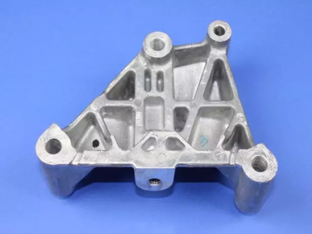 Genuine Mopar Engine Mount Bracket Right Side 5184322AE