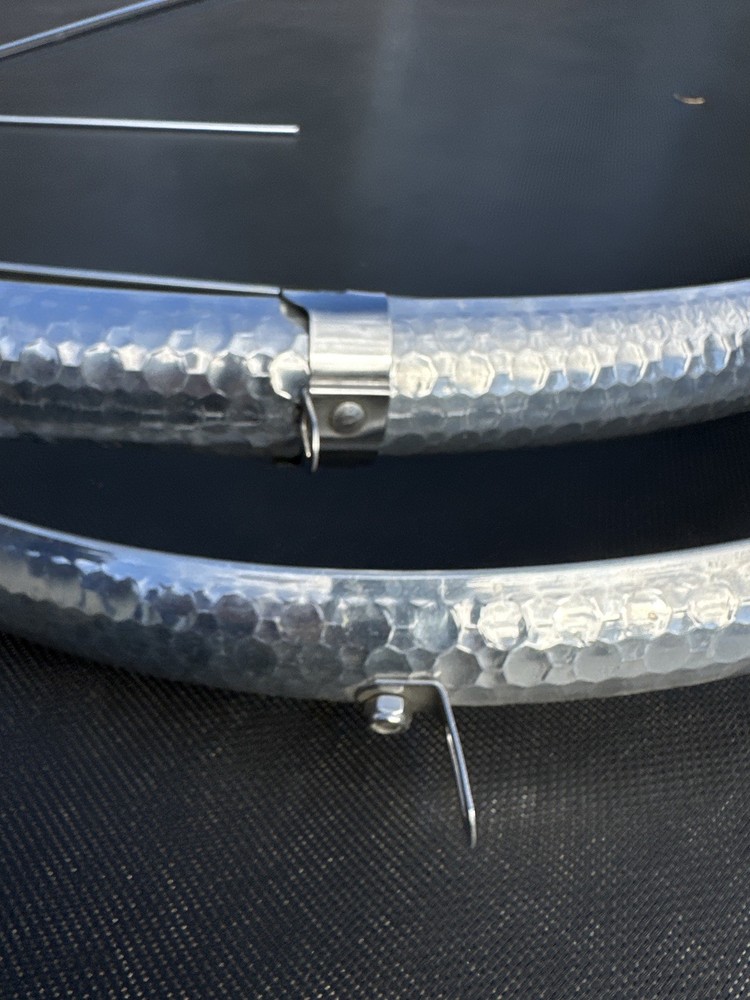Hammered middle weight Set: Polished Silver