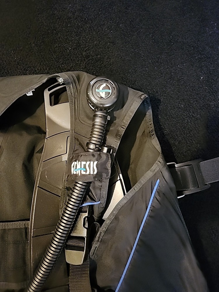 Genesis Cayman Scuba BCD Size Med