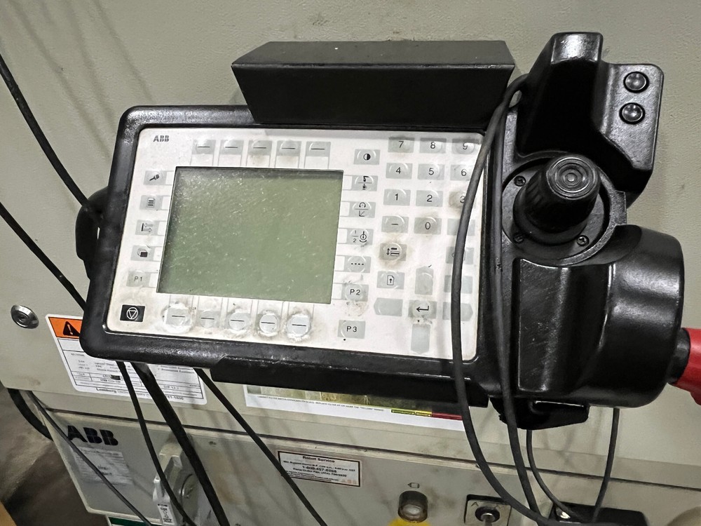 ABB 4400 PAYLOAD ROBOT WITH M99 CONTROL, PENDANT, 2000