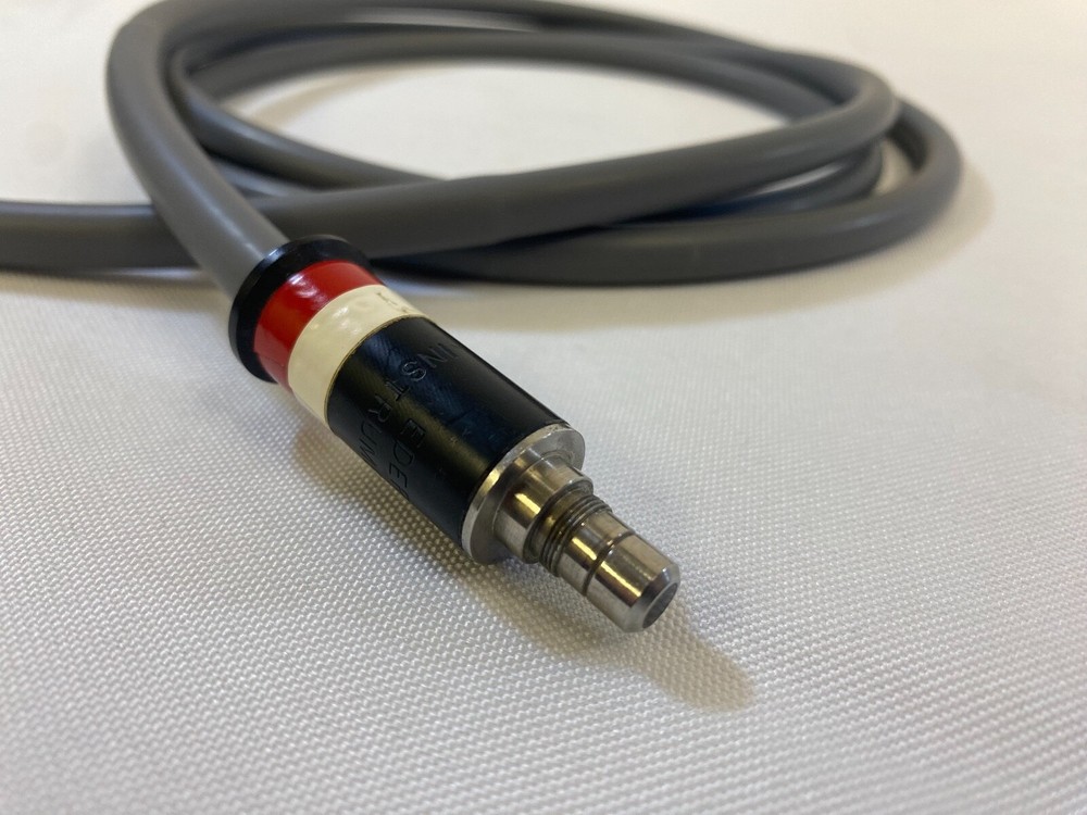 Eder Instruments Co. Light Cable