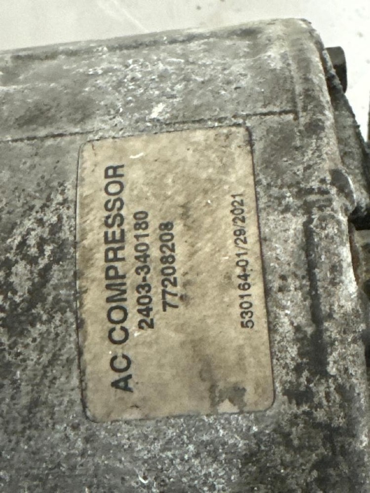 14 PORSCHE CAYENNE Battery Tray