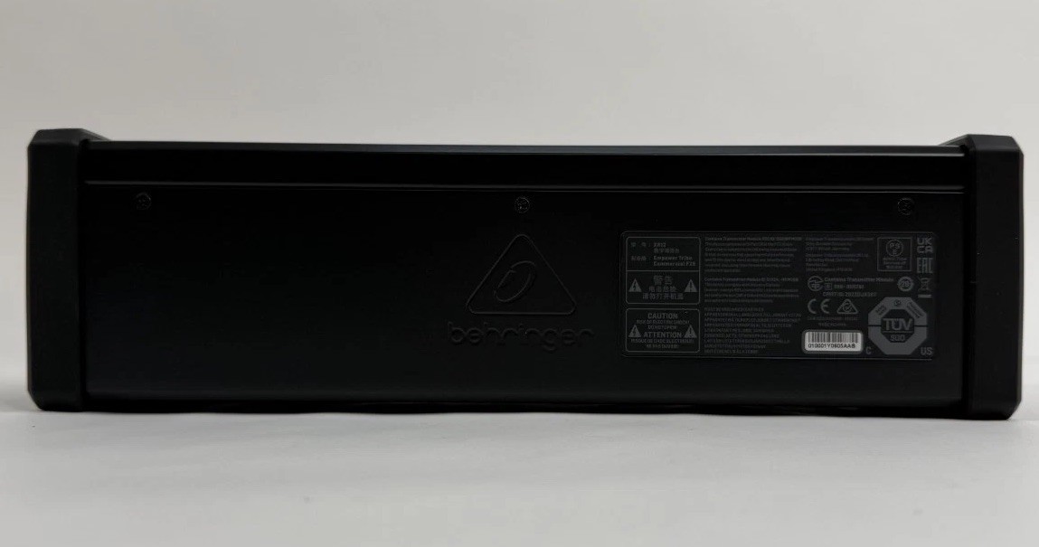 Behringer XR12 Digital Mixer