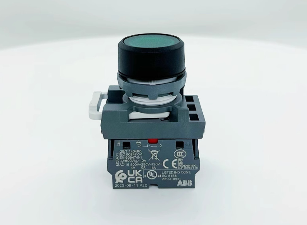 1PC New ABB Self-locking button switch without light MP2-42G-11 1NO1NC #LL