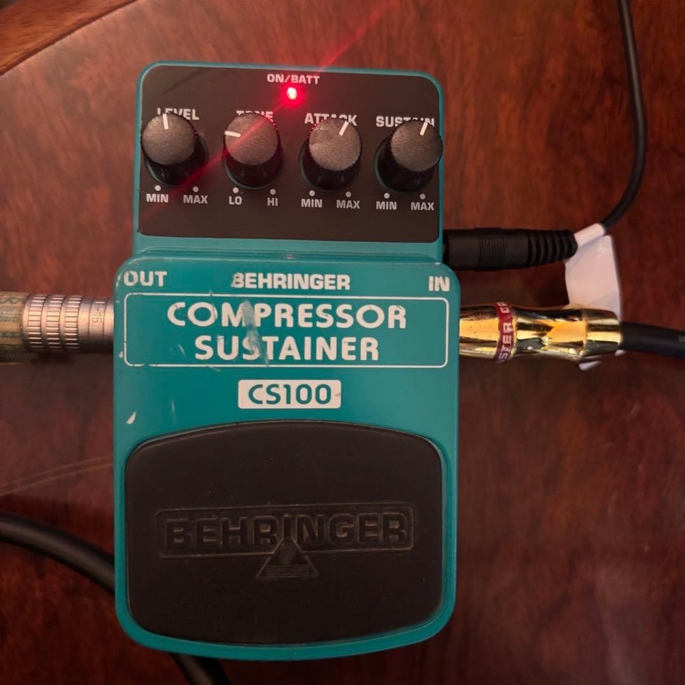 BEHRINGER CS100 Compression Sustainer