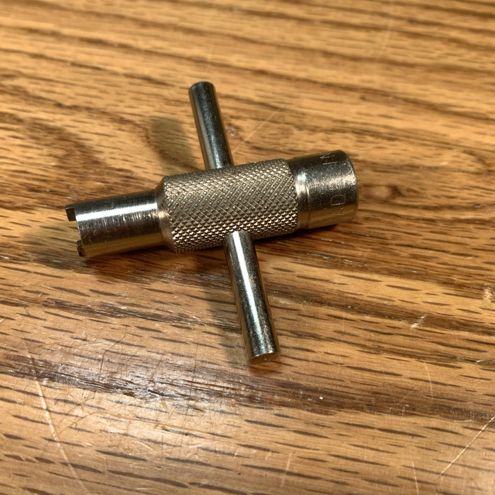 Chevrolet Distributor Tool