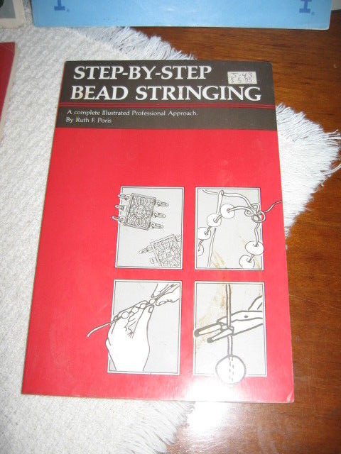 4 Beading Booklets: Step-By-Step Stringing, Glamour, Earrings, Mounts VGUC