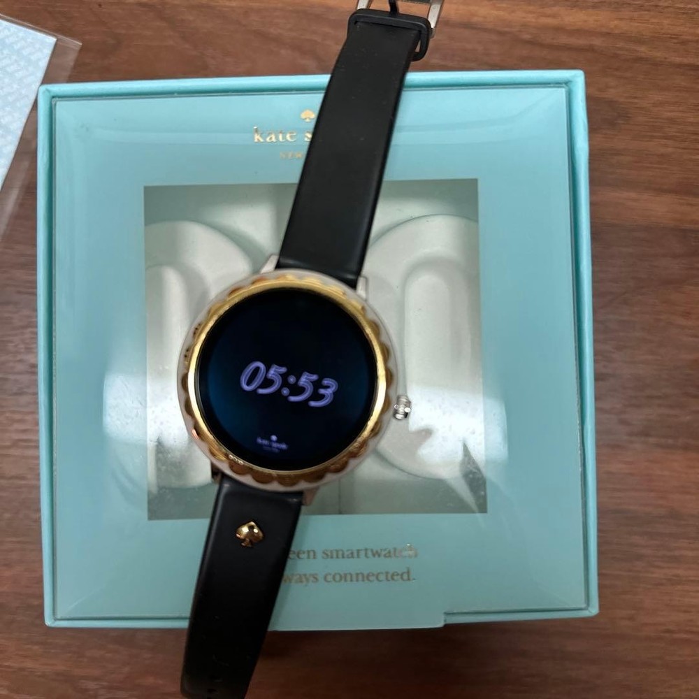 Kate Spade Smartwatch!