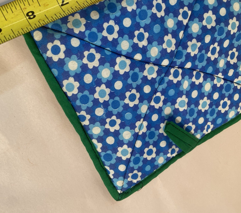 Kuna Mola pot holder