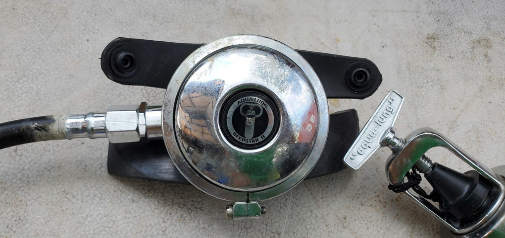 US Divers Aqua Lung DeepStar II Regulator Set SCUBA