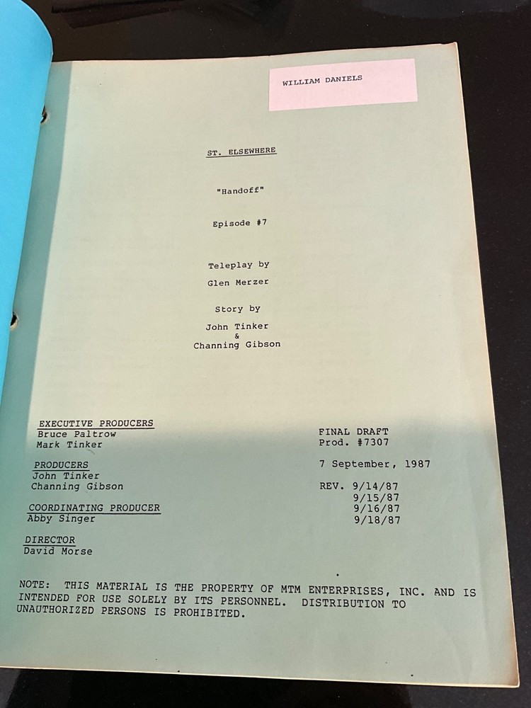Original *actor’s signed script* ST. ELSEWHERE - 1987 William Daniels