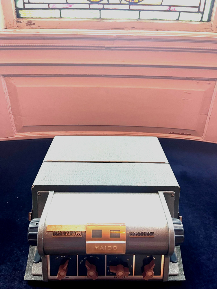 Antique Maico MA 28 portable audiometer