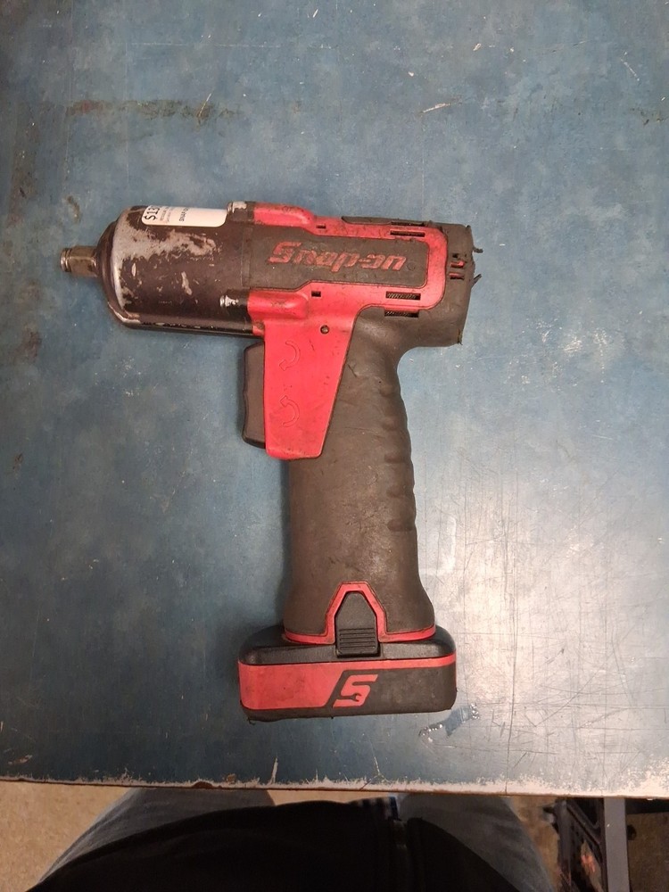 Snap On 3 eights impact 14 V