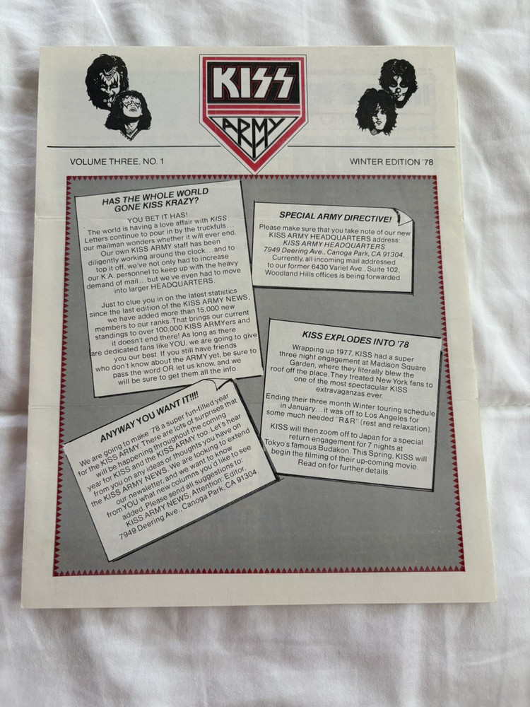 Vintage Original 1976 KISS Army Membership Kit Photos and Newsletters