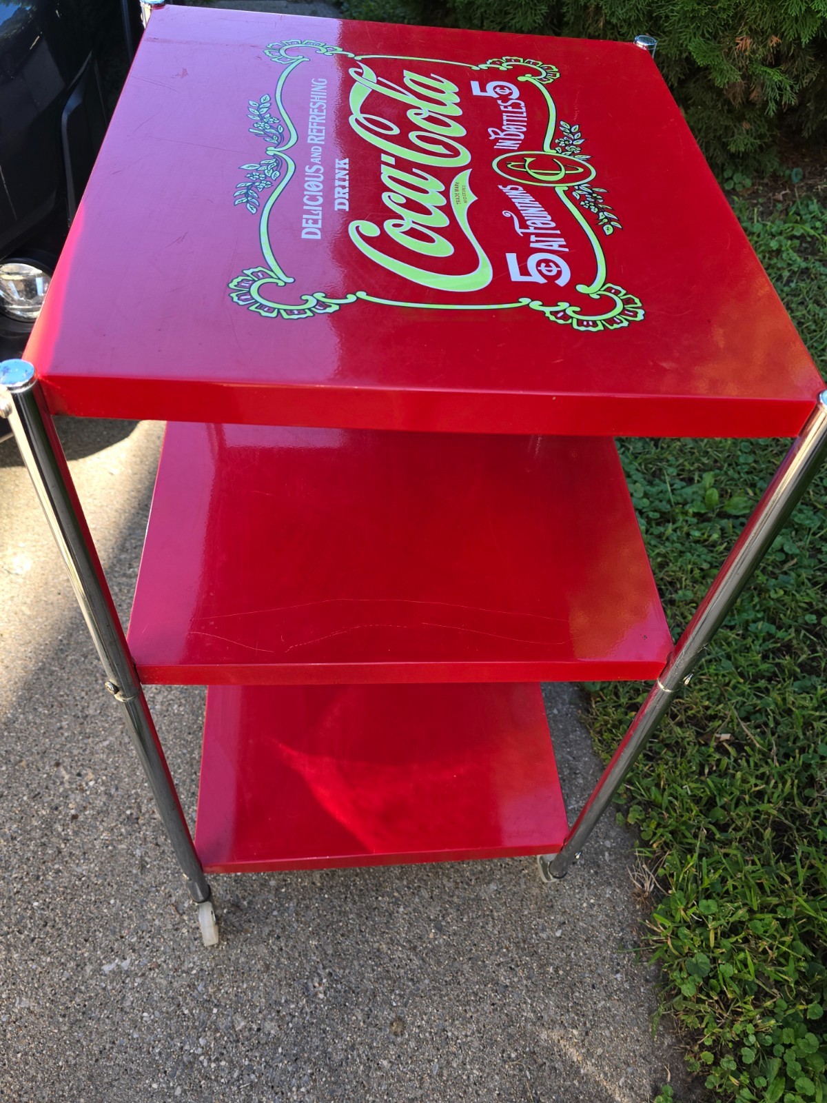 Vintage Metal Display Coca Cola Retro Kitchen Rolling Cart Collectible