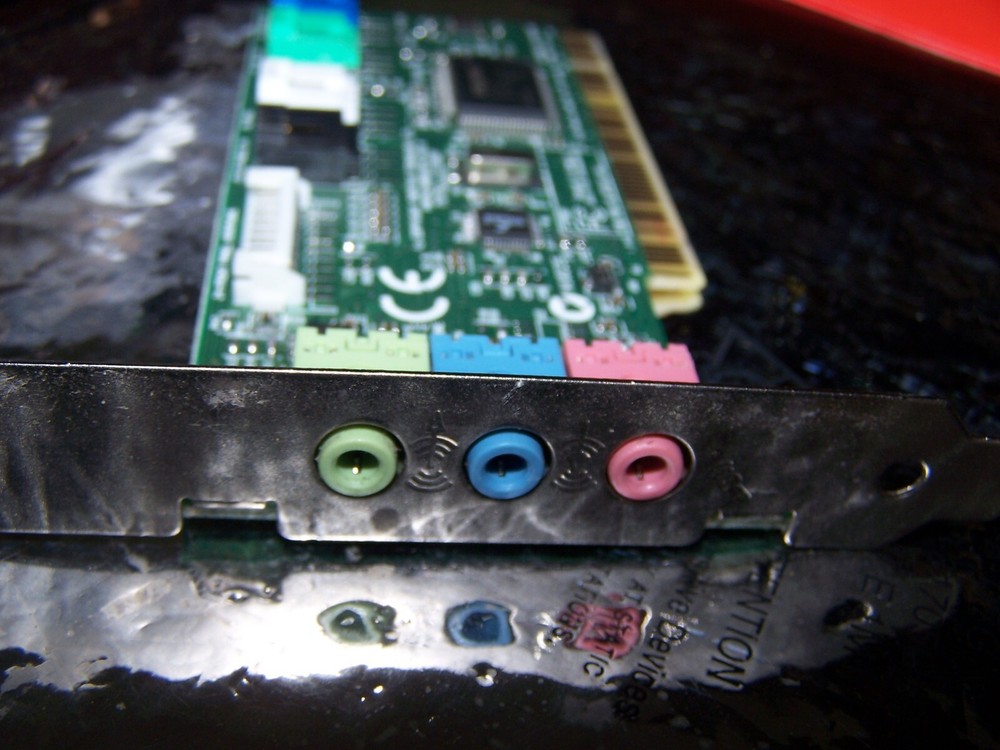 Creative Technology CT5807 PCI Sound Card for PC