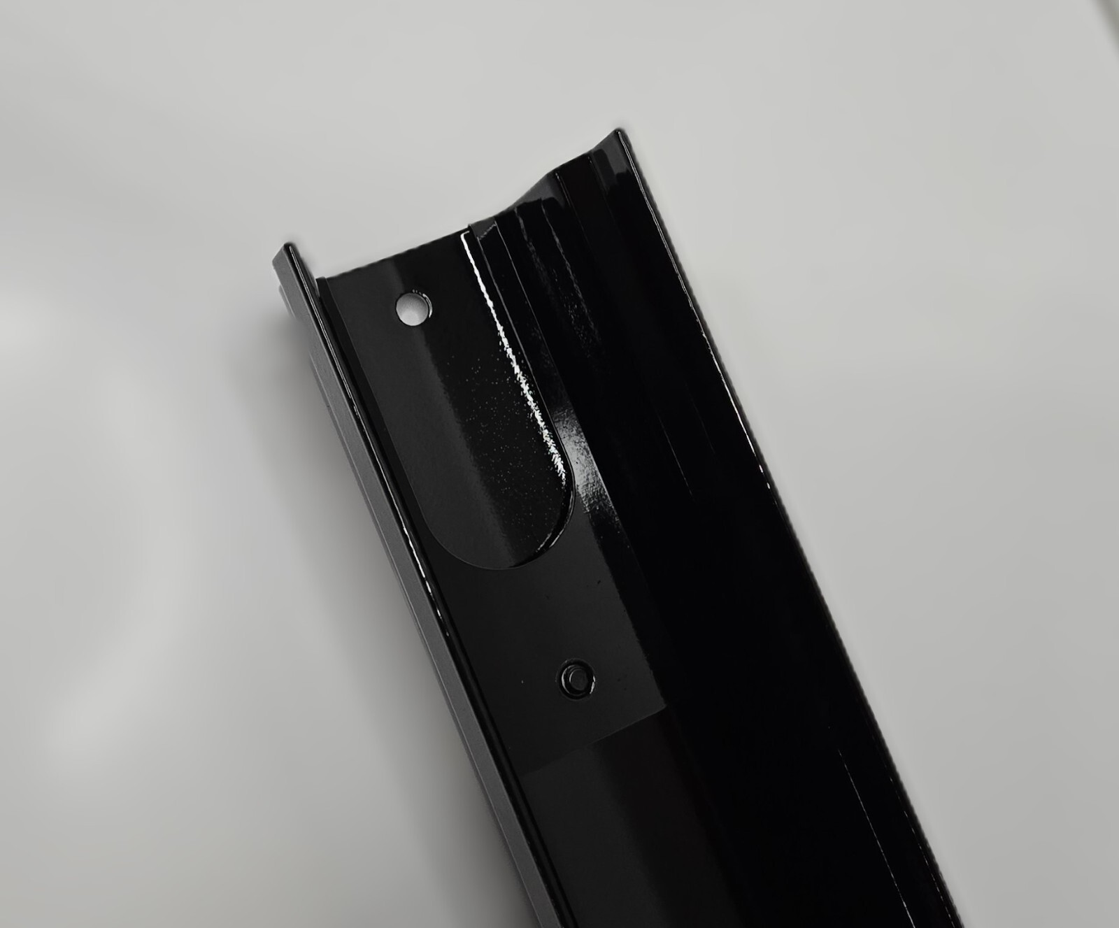 9100/9200 POWER RV AWNING REPLACEMENT FRONT CHANNEL 64.5IN BLACK W/PINS