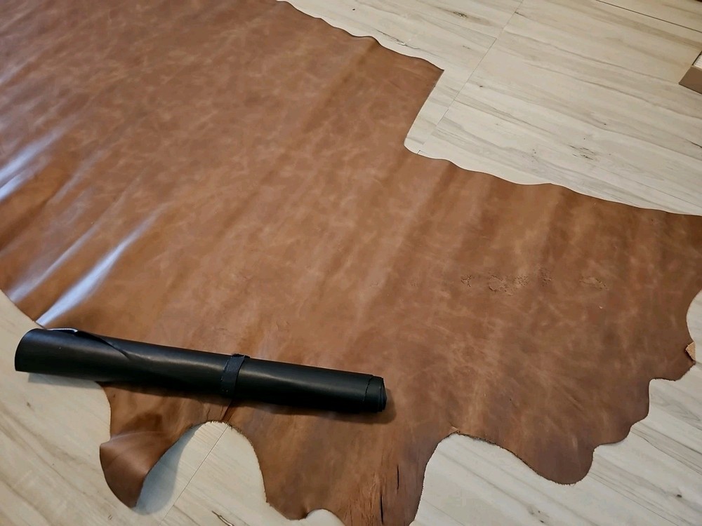 4-5oz CAMEL BROWN VEGETABLE TAN SMOOTH LEATHER HIDE PANEL,SHEET,SQUARE 22+s
