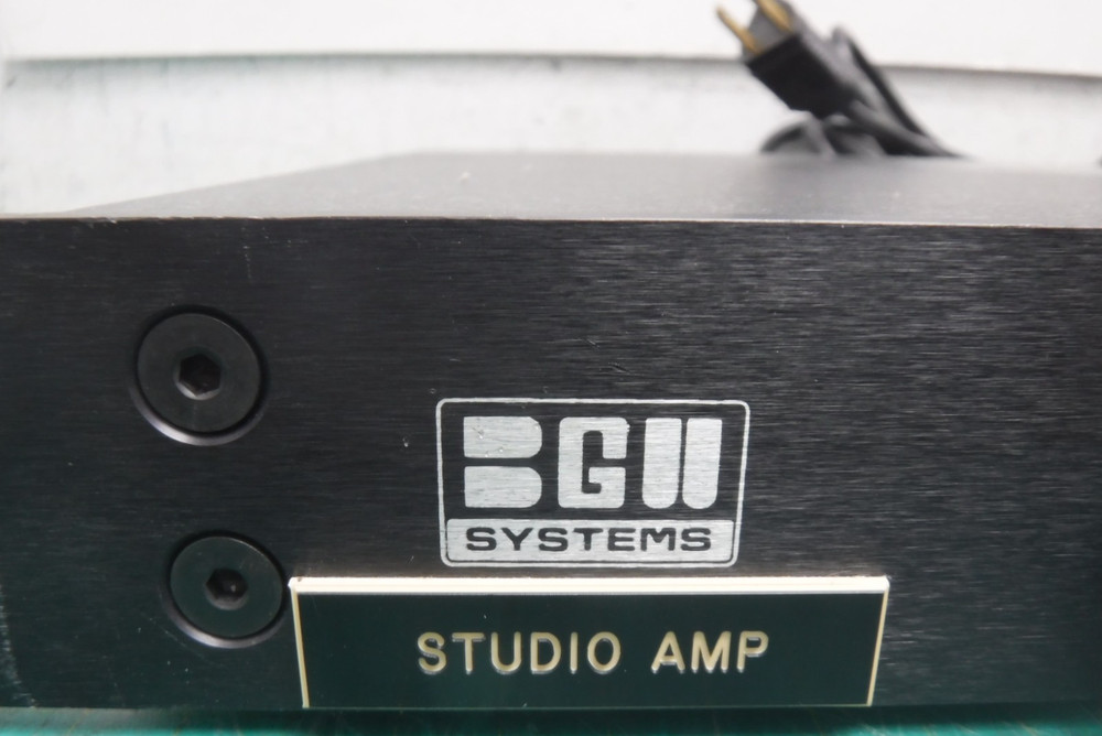 BGW Model 85 Broadcast Power Amplifier