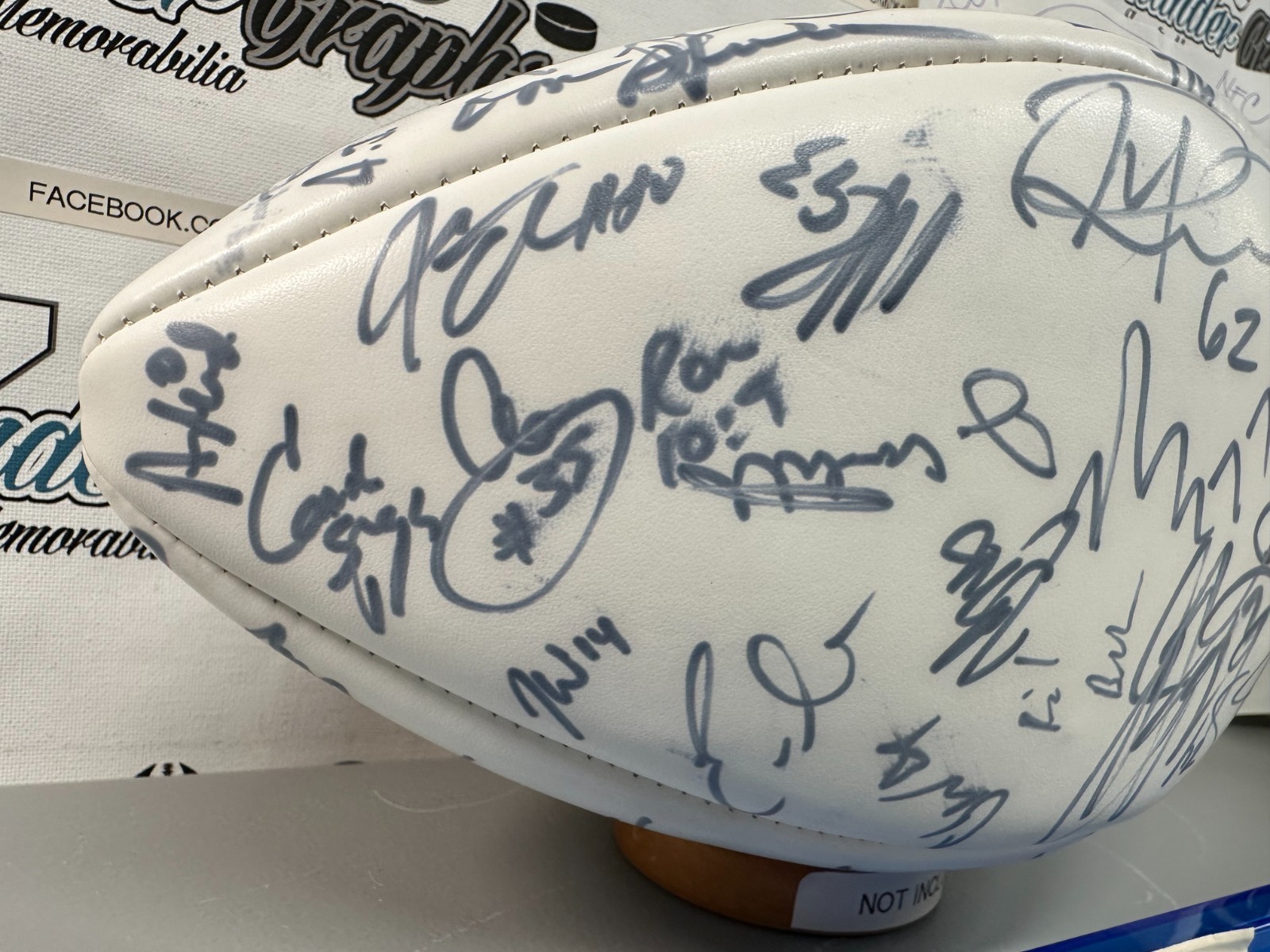 2004 NFC PRO BOWL TEAM SIGNED AUTOGRAPHED FOOTBALL-COACH ANDY REID CHAMP BAILEY