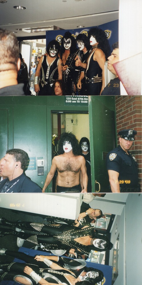 KISS LOT OF 10 CANDID PHOTOS FROM 2003 NY CITY MEET+GREET        PAUL+GENE+PETER