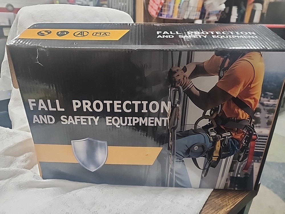 Fall Protection Retractable Lanyard - 6FT Self 11ft, High-visibility silver