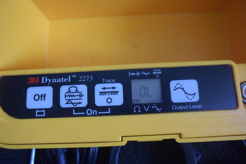 Dynatel Model 2273 Transmitter Set with 1 Inductive Clamp