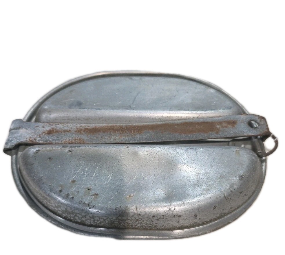 WW2 US M1942 Mess Kit Made By  TAGU 1945 Dated Original