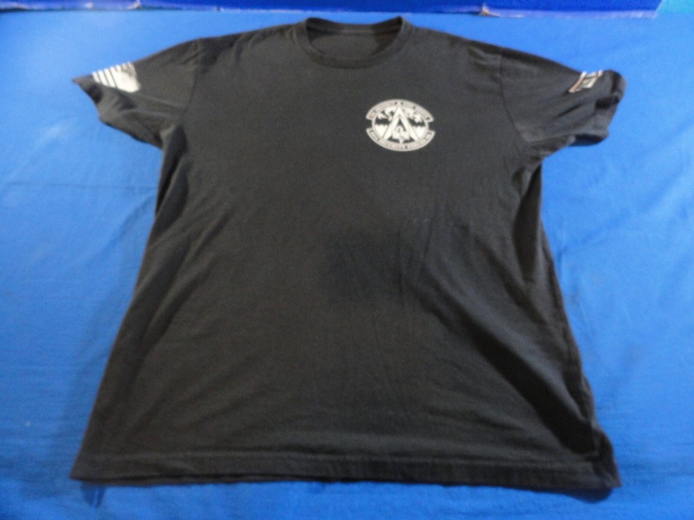 DISCONTINUED 10TH SECURITY FORCES SQUADRON USAF AIR FORCE UNIT SHIRT MEDIUM