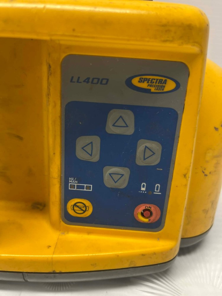 TRIMBLE SPECTRA PRECISION LL400 SELF LEVELING ROTATING LASER LEVEL (NO RECEIVER)
