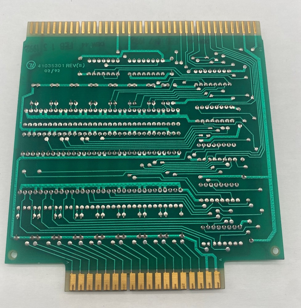 Universal Instruments 41035401- B 32DC Card