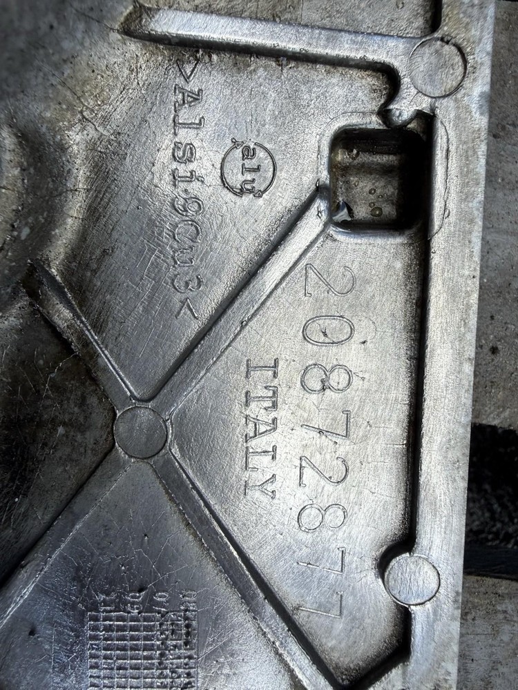 PACCAR ELST DASH ROCKER SWITCH P27 6253 032 01