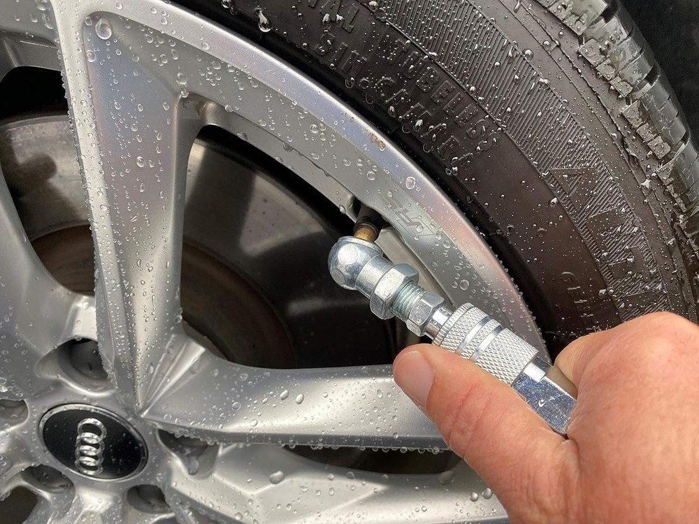 Complete Air Tool Set: 25 essentials in a Clear Storage Case for Easy Use