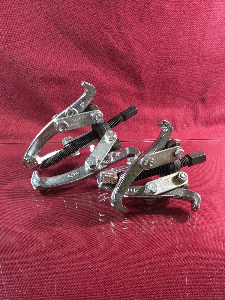 Performance Tool Gear Puller Set 3"&4" Jaw Pullers Bearing Pulley NOS