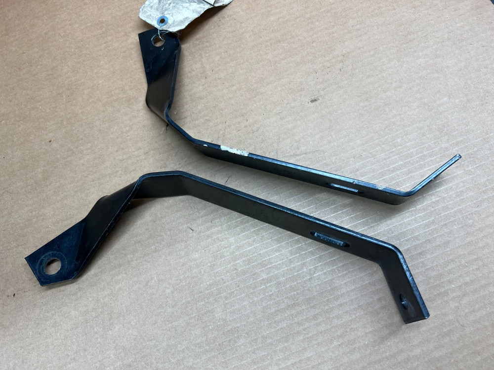 Peterbilt Bumper Support Brace Brackets 15-06333