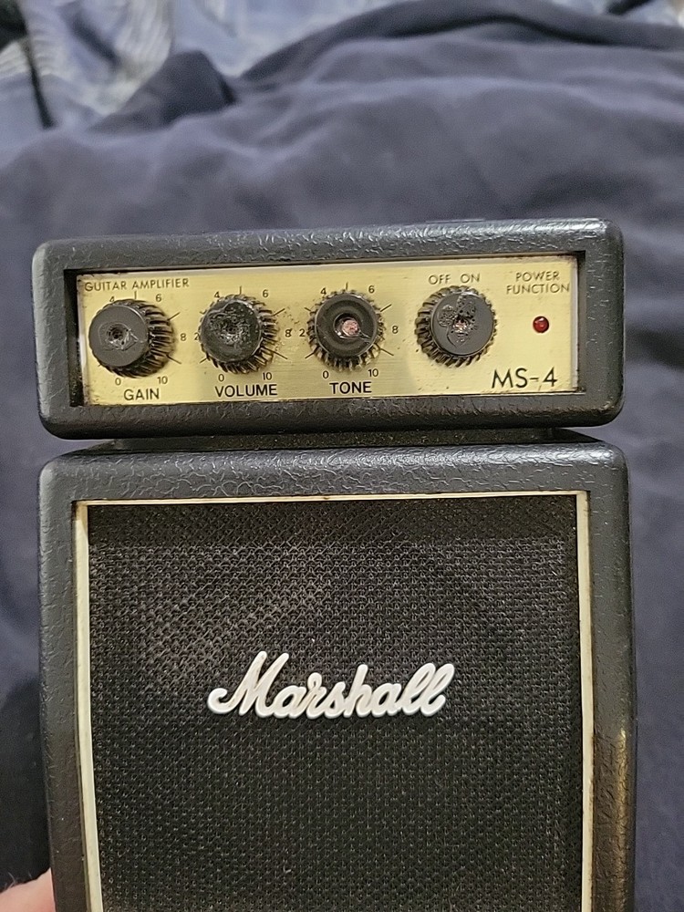 Marshall MS-4 Micro Stack Battery-Powered Guitar Amplifier Double Stack, Black