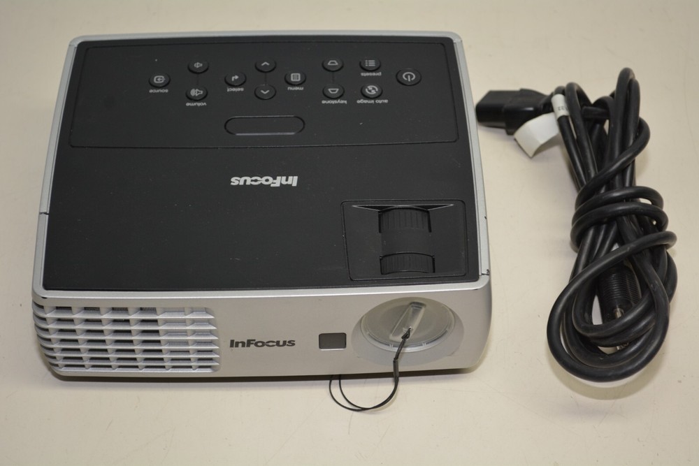 InFocus W1102 Portable Projector 400 Lamp Hours #W1943