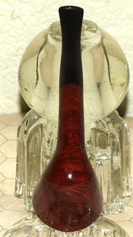 BARI RUBY MADE IN DENMARK 8010 Sitter Tobacco Pipe #E456