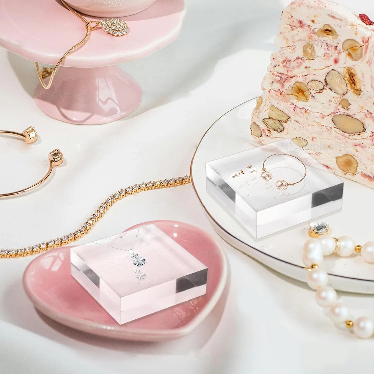 8pcs Acrylic Square Display Block, 3 x 3 x 1 Inches Clear Polished Cube Stand