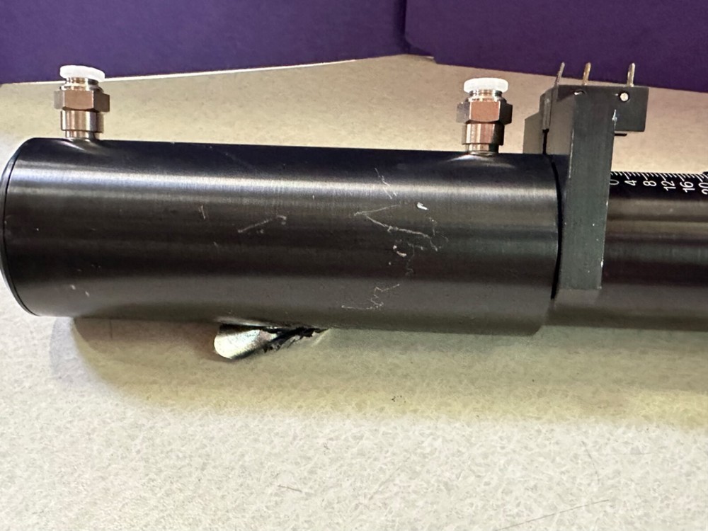 AS IS UNTESTED MDC PNEUMATIC LINEAR MOTION FEEDTHROUGH ABLM-133-1.W/MPI.MICRION