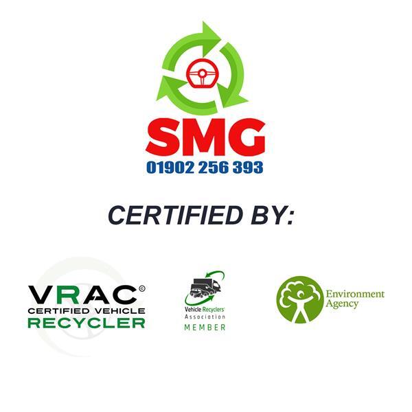 TESLA MODEL 3 LONG RANGE CENTER CONSOLE PANEL