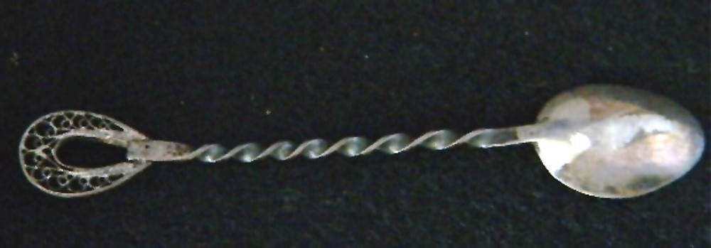 Spoon Salt Twisted Handle Silver Filigree Vintage