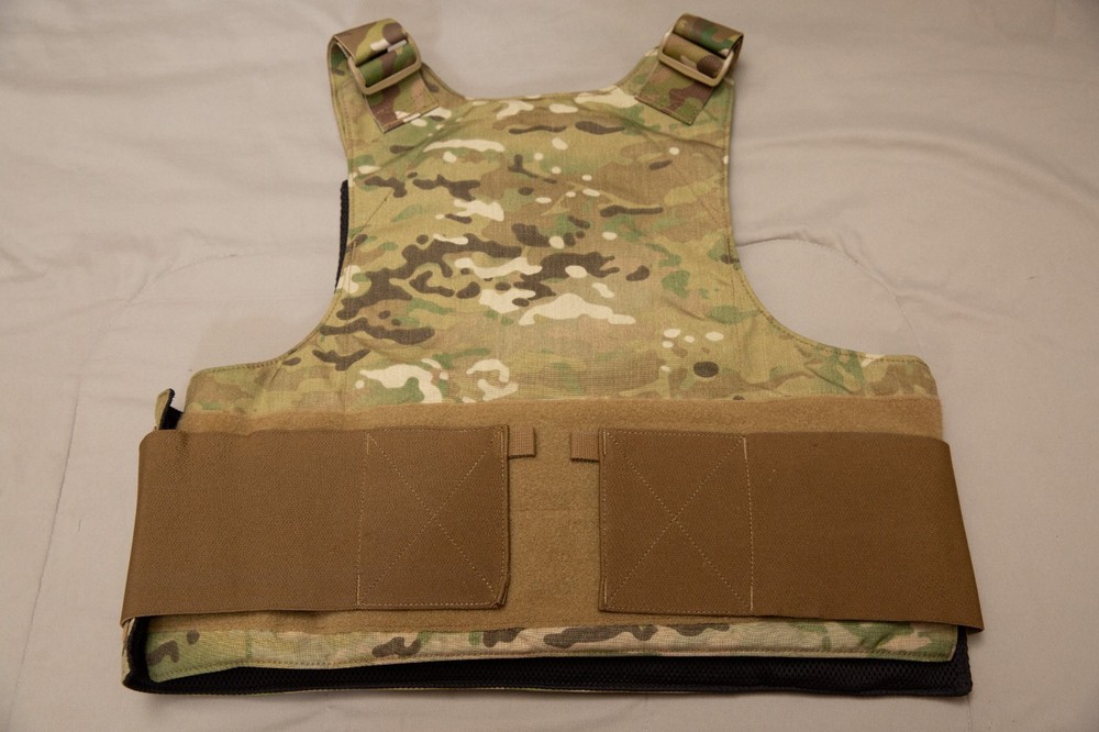Velocity Systems LPAC Low Profile Body Armor Carrier Multicam NSW SOF Medium